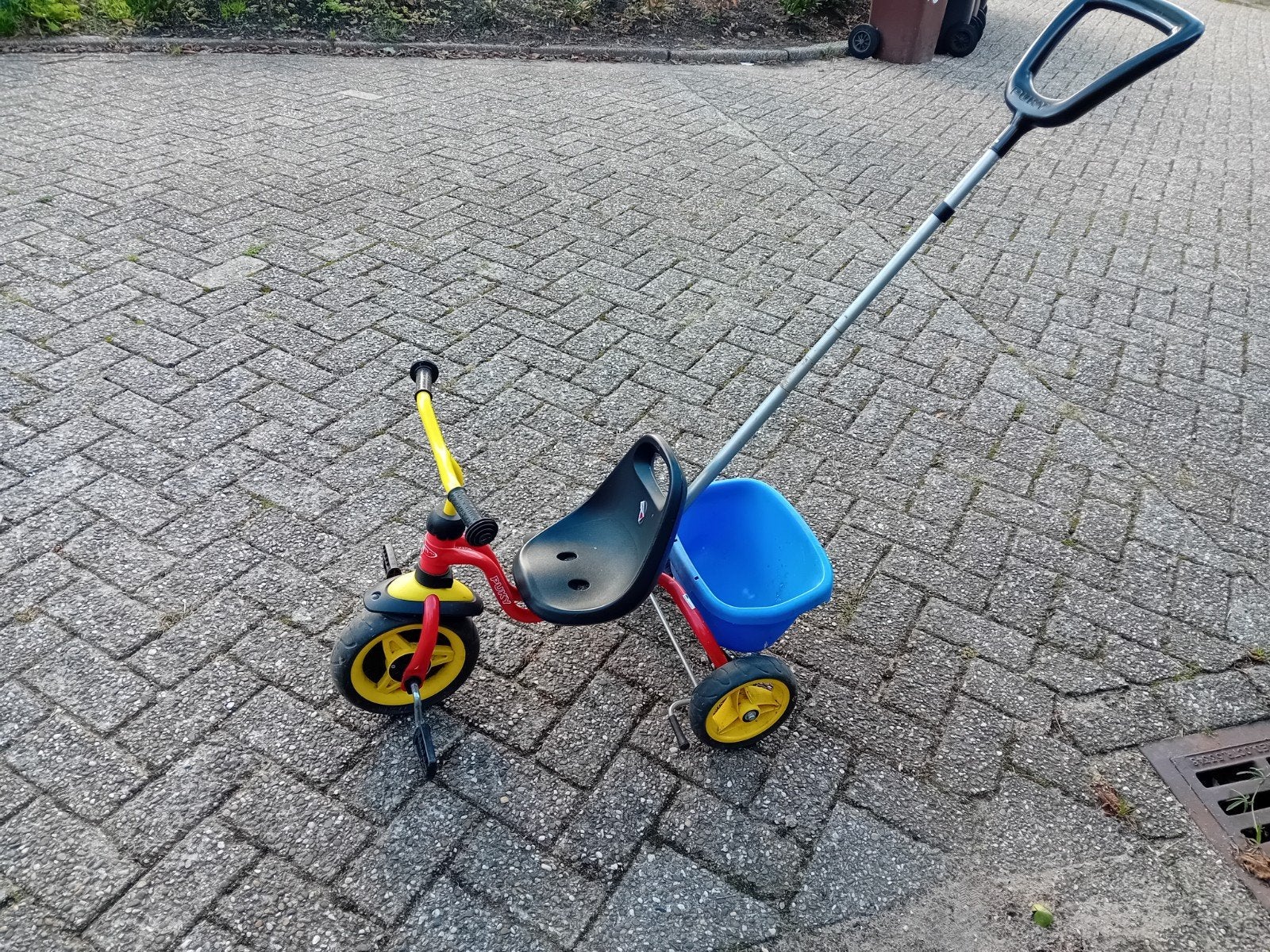 Puky driewieler met duwstang, Ophalen, Gebruikt, Puky, Duwstang