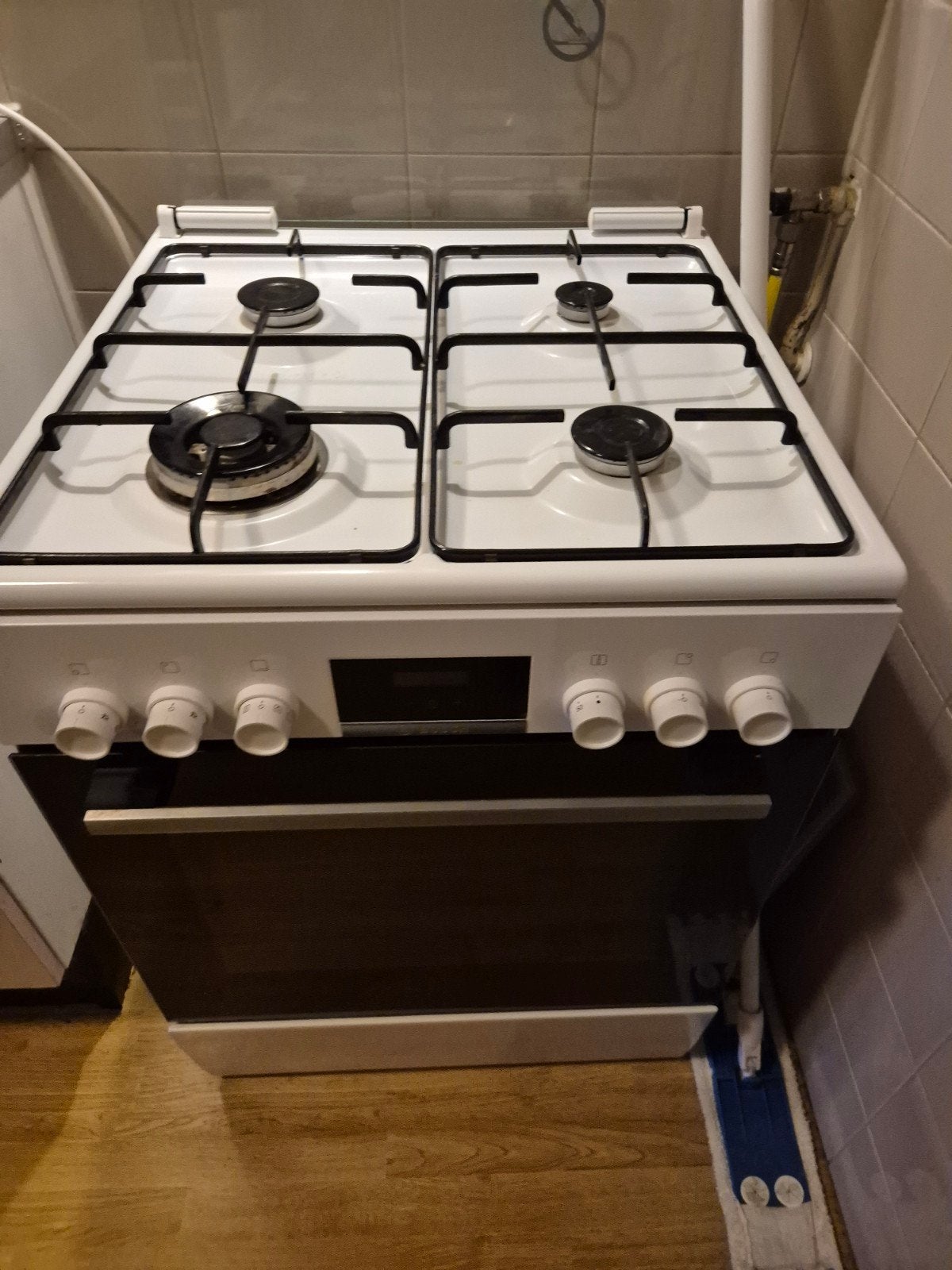 Gasfornuis Bosch, Ophalen, 4 kookzones, Gas, Vrijstaand