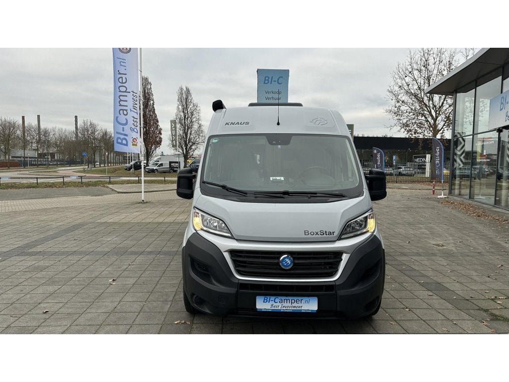 Knaus BoxStar Lifetime 600 ME Lengtebed-9tr.autom.-Trekhaak, Automaat, Chemisch toilet, Buscamper of Camperbus, Ringverwarming