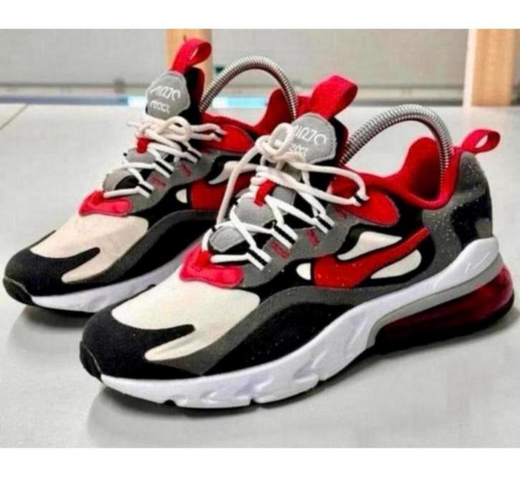 Nike Air Max 270 React GS Sneakers Maat 38.5 NIEUW Jongens, Wit, Nieuw, Ophalen of Verzenden, Sneakers of Gympen