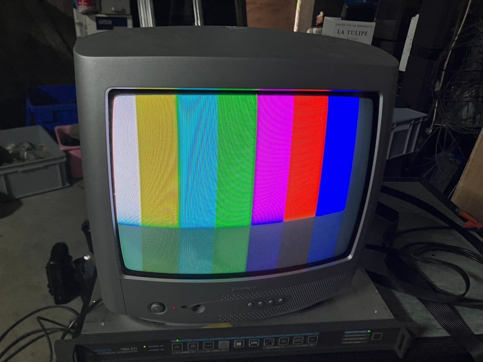 Aristona ( philips) 14 inch tv met scart retro gaming, Computers en Software, Ophalen, Philips, Daar, Ehv