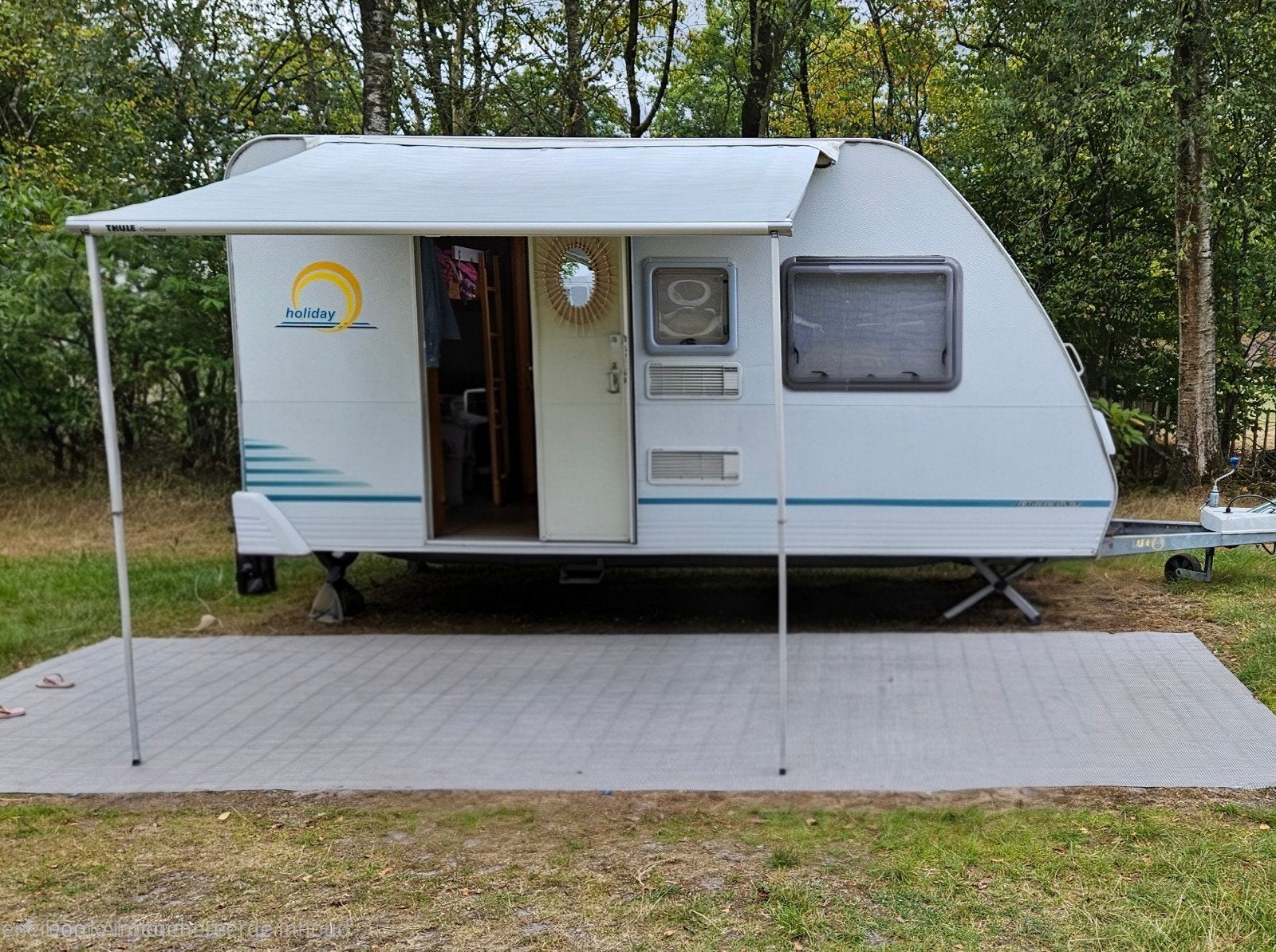 Thule Omnistor 1200 260 Mystic Grey zakluifel, Ophalen, Zo goed als nieuw