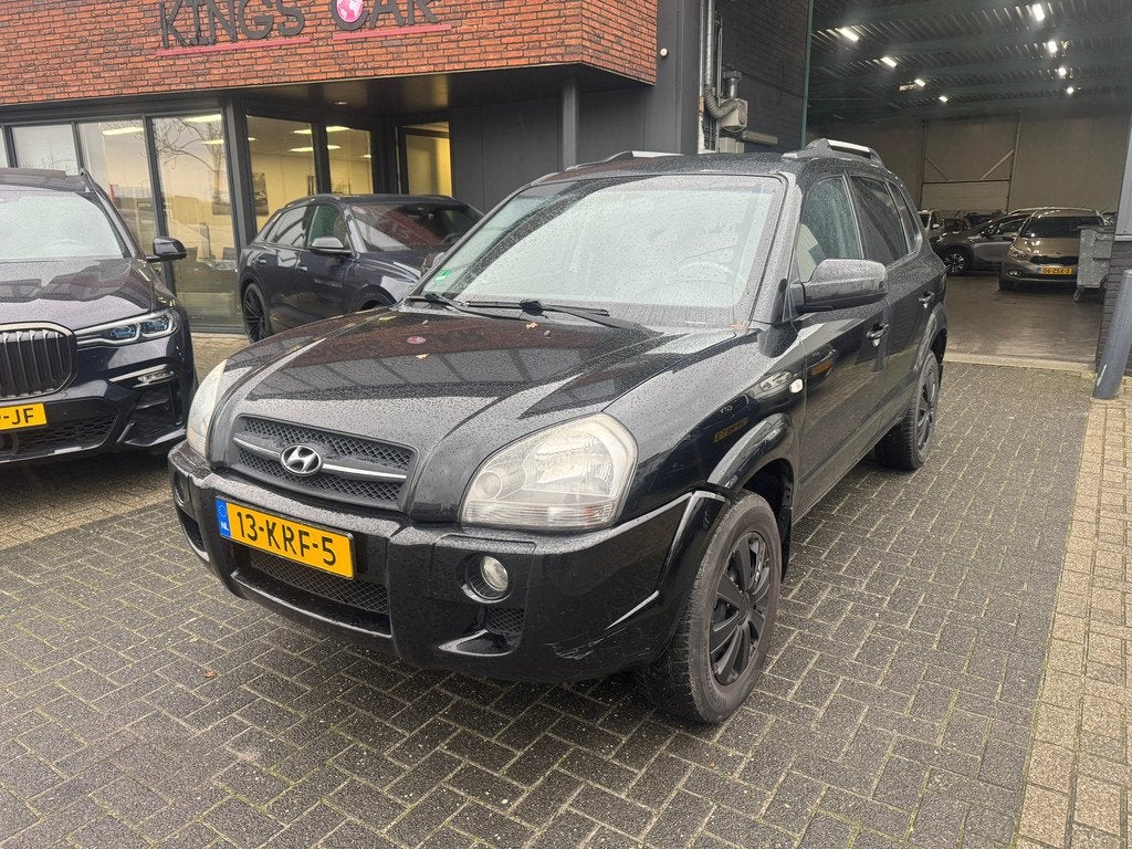 Hyundai Tucson 2.0i Style CLIMA TREKHAAK LEDER STOEVERWARMIN, Gebruikt, 4 cilinders, Zwart, Leder