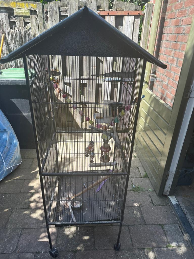 Papagai kooi, Ophalen of Verzenden, Zo goed als nieuw, Metaal, Vogelkooi