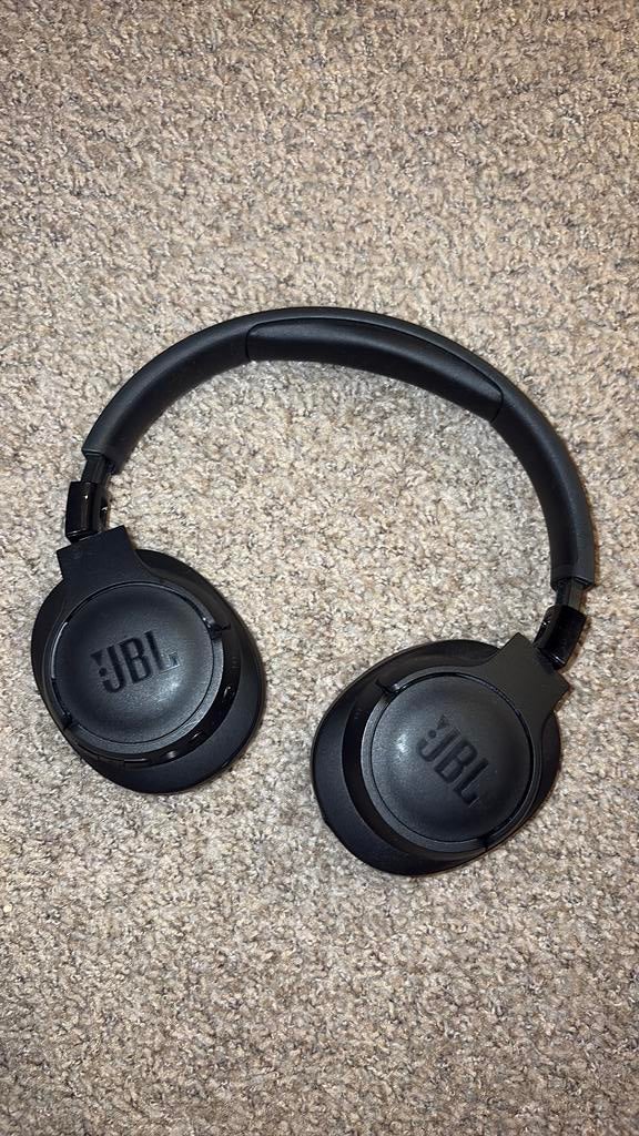 JBL Tune 770NC Zwart, Ophalen, Zo goed als nieuw, Over oor (circumaural), Draadloos