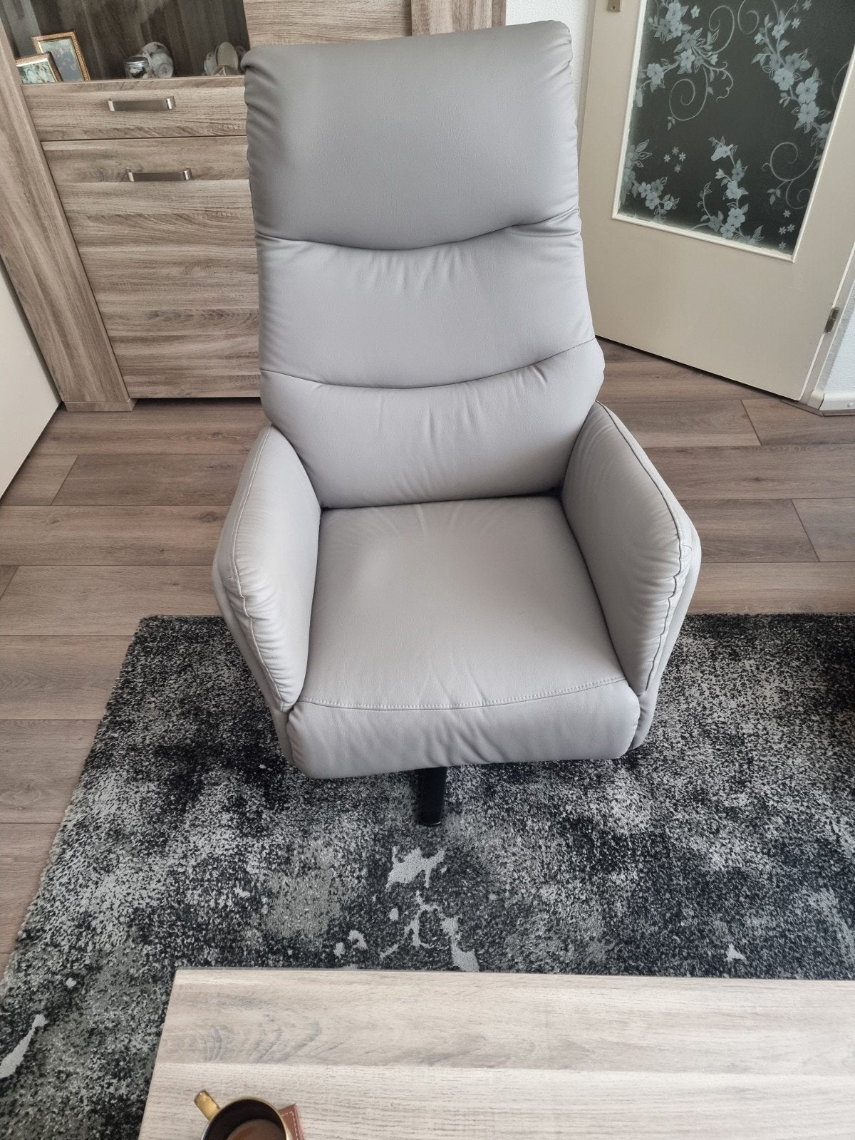 relaxstoel Draaibaar elektrische en ligstand, Huis en Inrichting, Ophalen, Zo goed als nieuw, Minder dan 50 cm