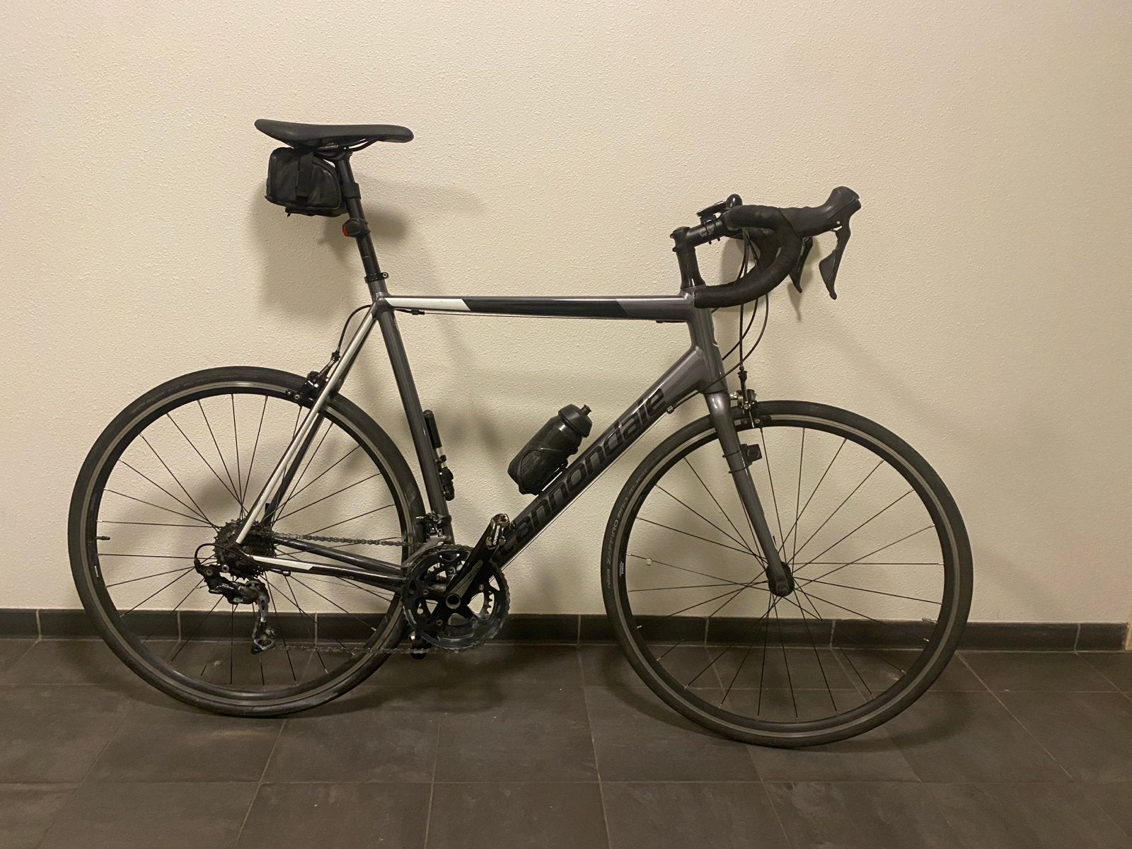 Cannondale Optimo racefiets - Maat 60, 28 inch, Gebruikt, Velgrem, 61 tot 65 cm