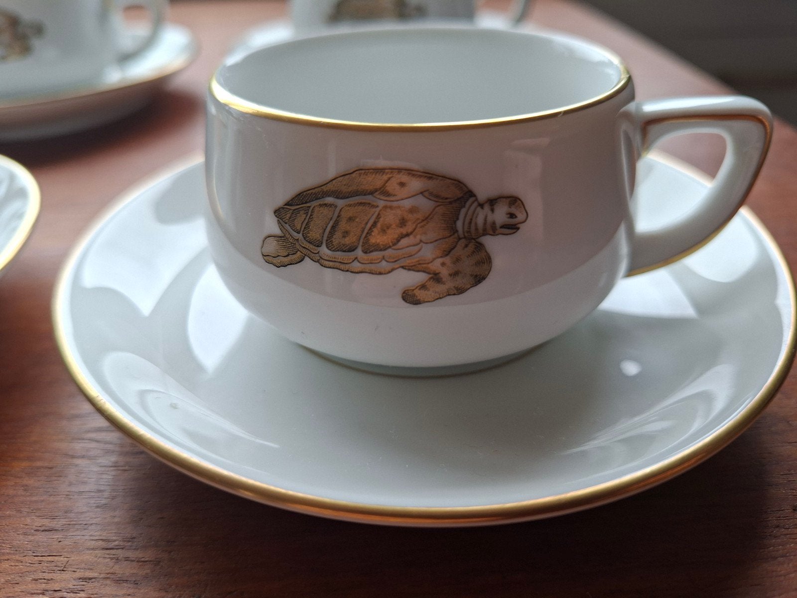 5 vintage Thomas Lacroix turtle kop en schotels goud, Ophalen of Verzenden