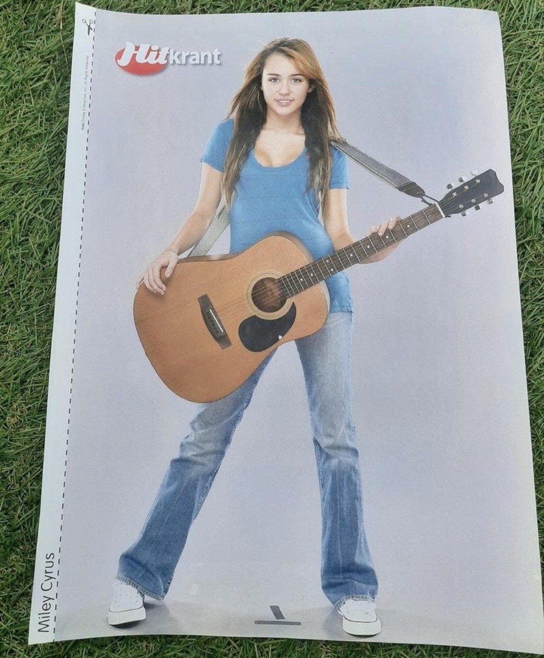 Poster A4 Hitkrant 2008 Miley Cyrus / Jessica Lowndes, A4 of kleiner, Ophalen of Verzenden, Muziek, Rechthoekig Staand