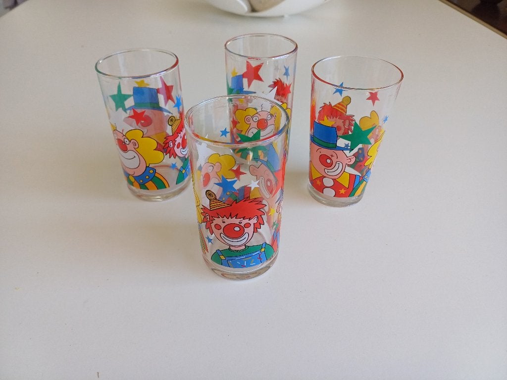 Vintage Clown Limonade Glaasjes erg vrolijk, Verzamelen, Glas en Borrelglaasjes, Ophalen of Verzenden, Zo goed als nieuw, Bierglas