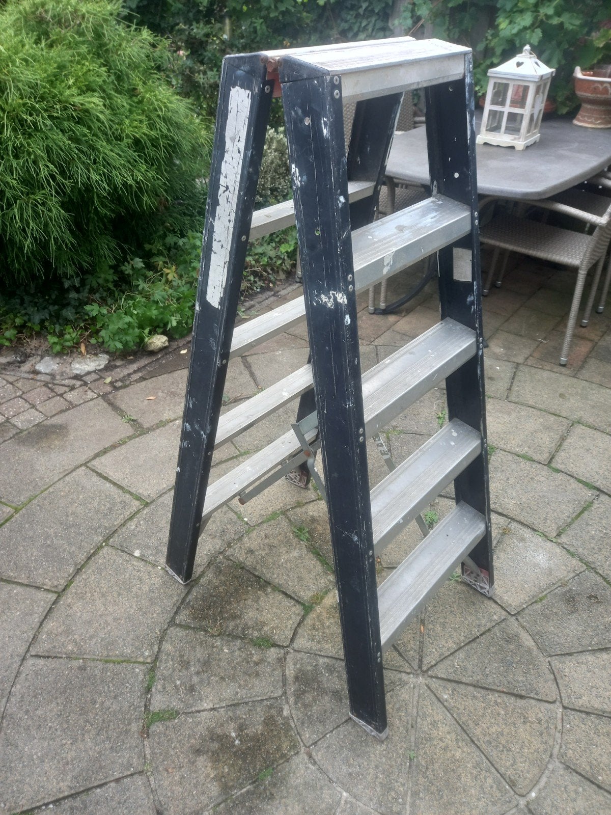 Stevige gebruikte trap - ideaal voor klussen in huis, Doe-het-zelf en Verbouw, Ladders en Trappen, Ophalen