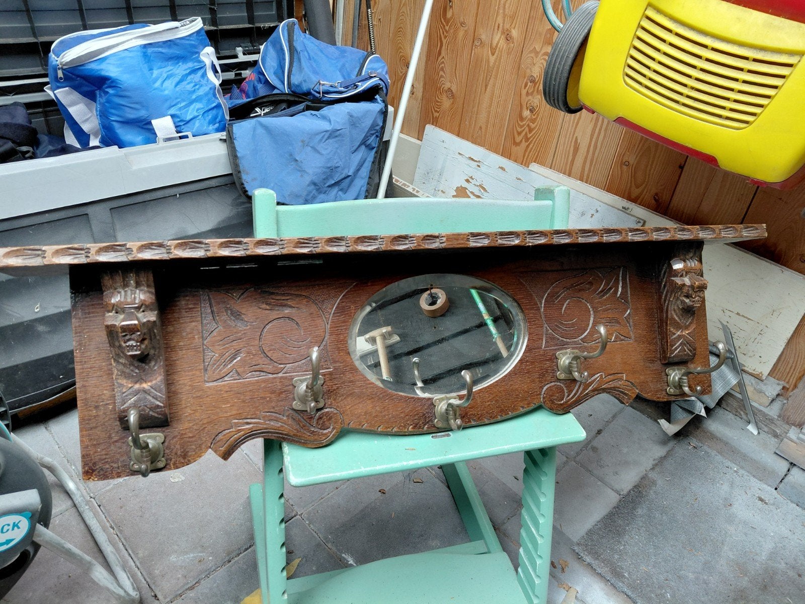 PRACHTIG GEBLEVEN ANTIEK EIKEN EN GEHEEL AUTHENTIEKE KAPSTOK, Ophalen of Verzenden, Rechthoekig