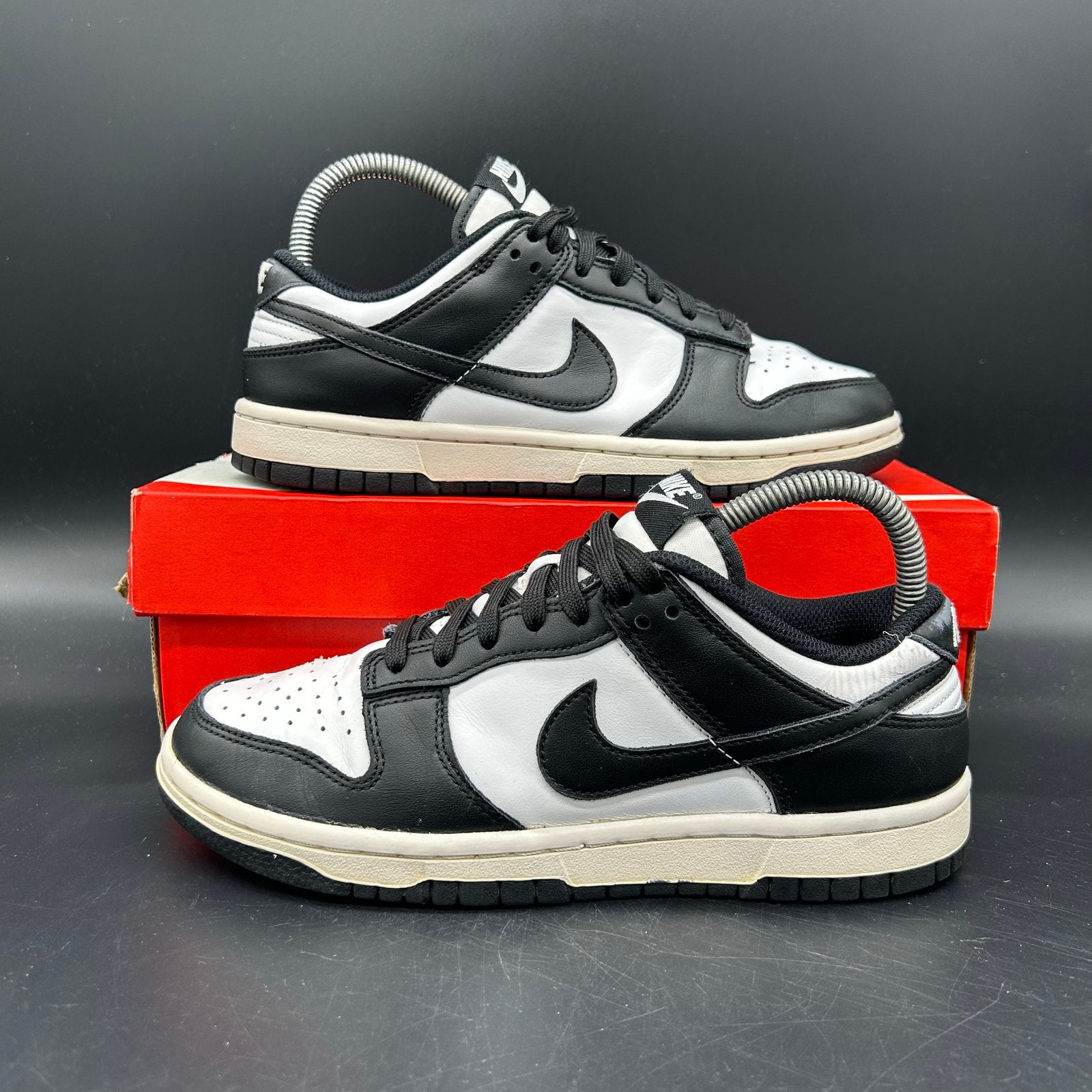 Nike Dunk Low Next Nature Zwart Wit Maat 37,5, Ophalen of Verzenden, Zo goed als nieuw, Zwart, Sneakers of Gympen