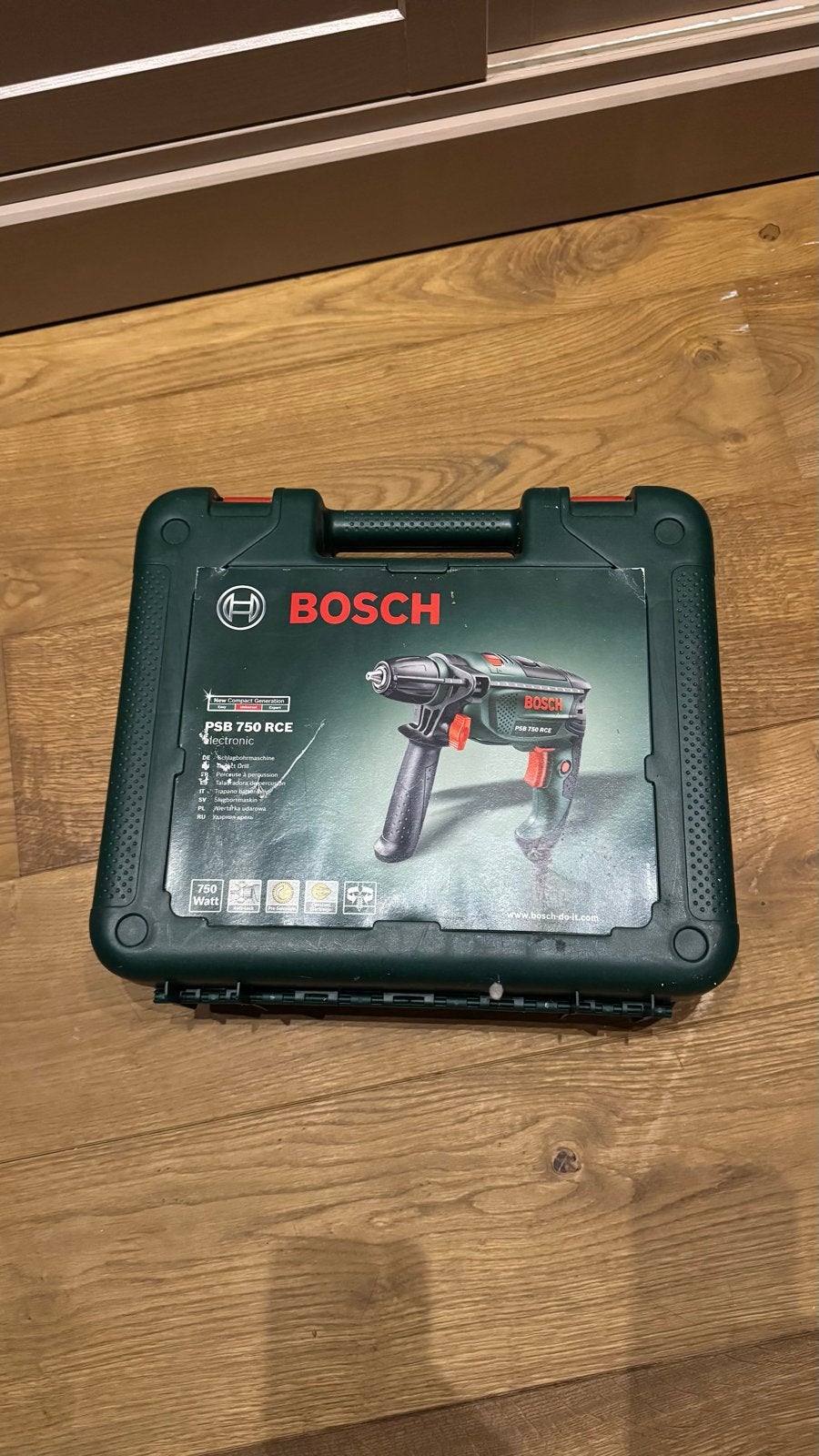 Bosch PSB 750 RCE Klopboormachine met koffer, Boormachine, 600 watt of meer, Ophalen of Verzenden, Zo goed als nieuw