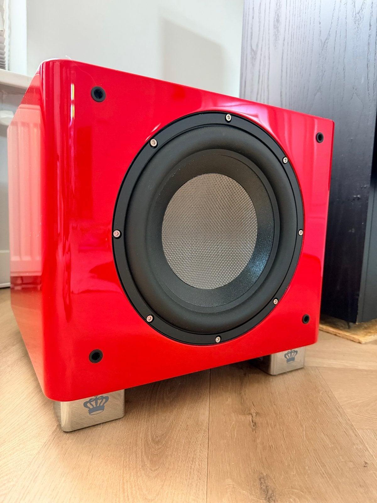 REL T9X SE Subwoofer Racing Red. Nieuwstaat!