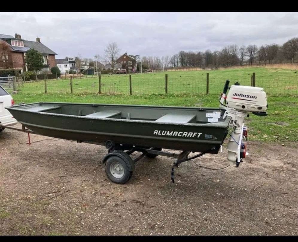 Aluminiumcraft platbodem met Johnson 4pk en trailer, Overige merken, Gebruikt, Buitenboordmotor, Aluminium