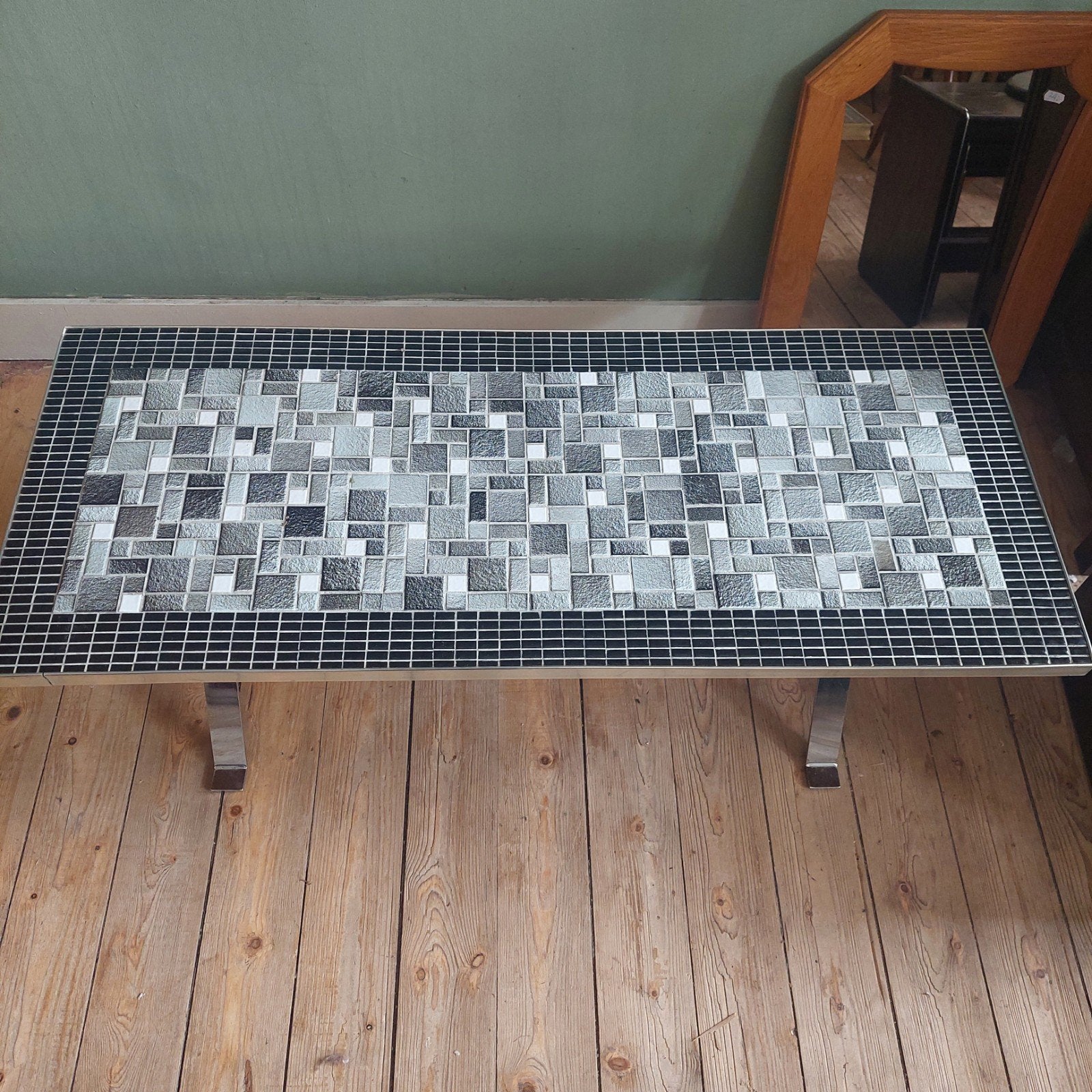 Lucky Vintage salontafel / tegeltafel chroom sixties, Huis en Inrichting, Tafels | Salontafels, Gebruikt, 100 tot 150 cm, ., Vintage