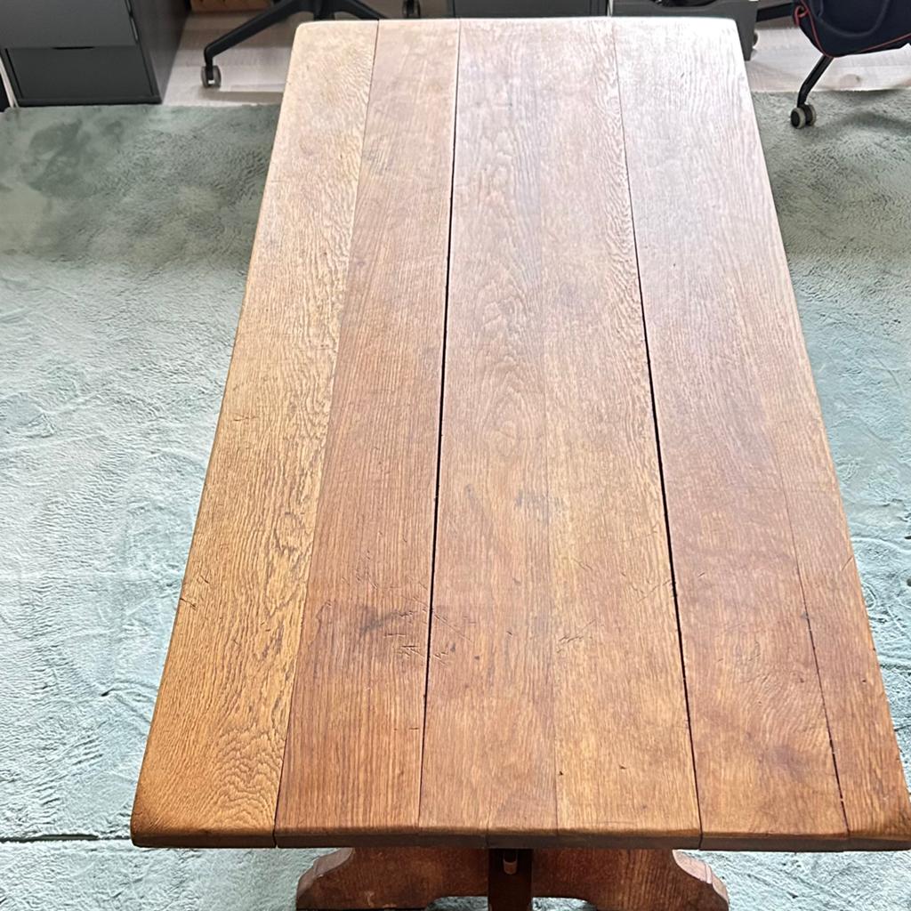 Antieke zwaar eiken houten tafel, blad is 140 x 68 cm, Antiek en Kunst, Ophalen