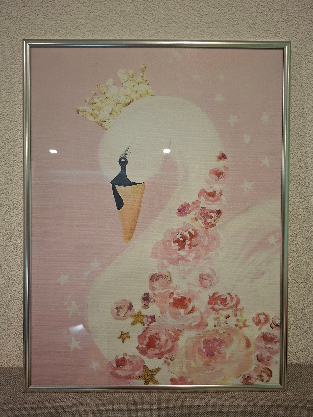 Schilderij Zwaan met Kroon en Rozen - Kinderkamer Decoratie, Ophalen, Zo goed als nieuw, Overige materialen