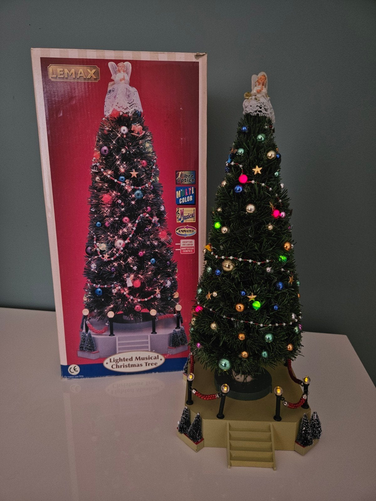 Unieke Lemax Lighted Musical Christmas Tree uit 2001, Diversen, Ophalen of Verzenden, Gebruikt