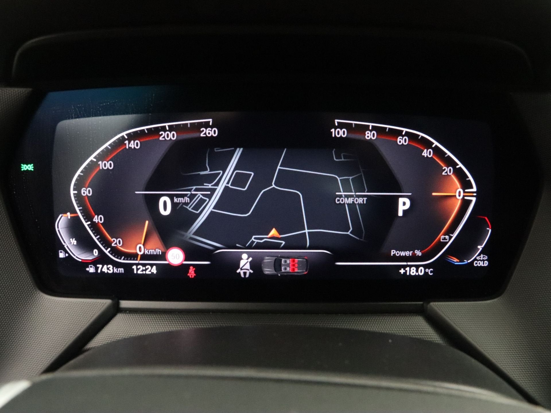 BMW 1 Serie 118i Business Edition (bj 2022, automaat), Auto's, Gebruikt, Met garantie (alle), Zwart, Origineel Nederlands