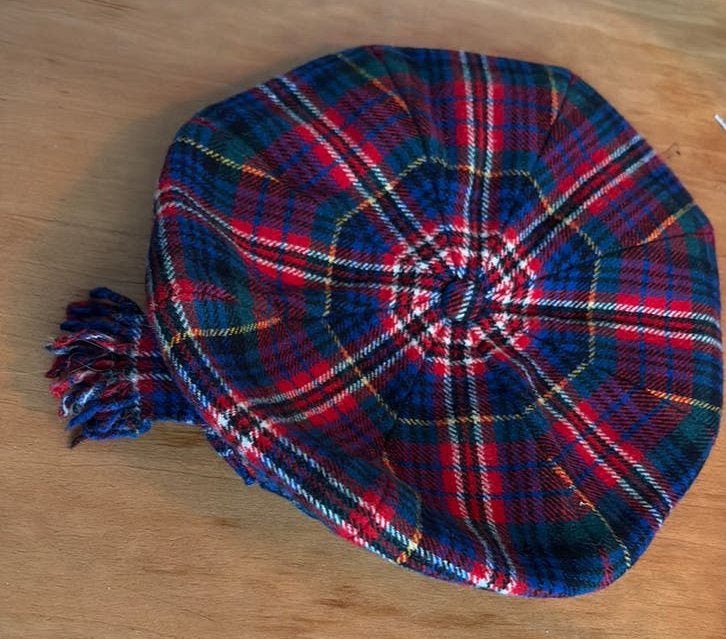 Geruite alpinopet baret pet, Ophalen of Verzenden, Gedragen, 55 cm (S, 6⅞ inch) of minder, Pet