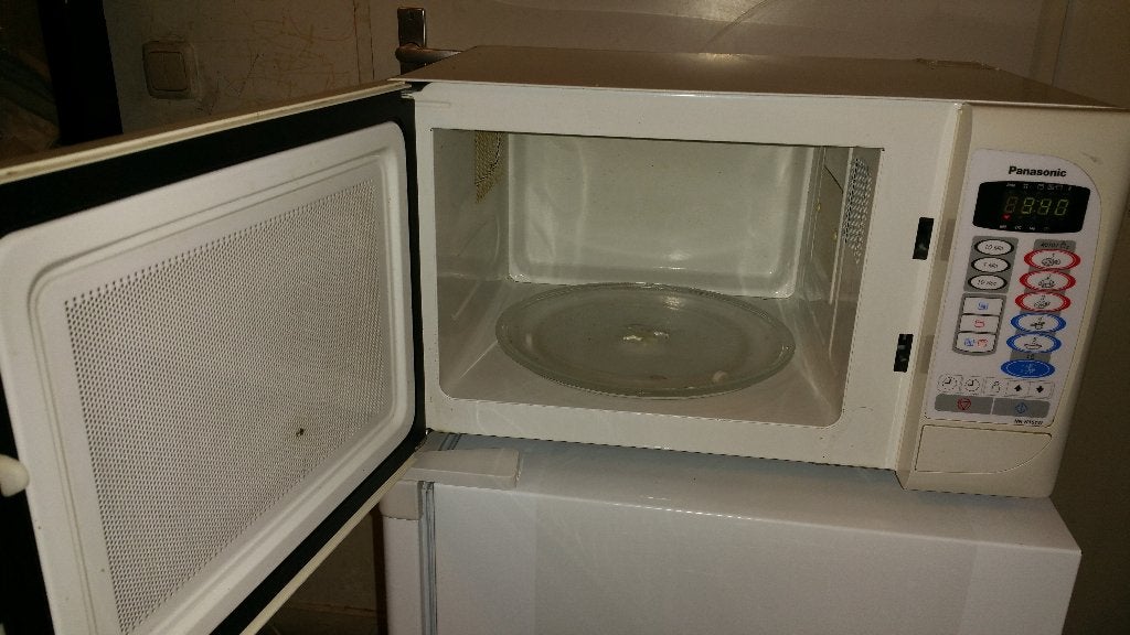 Nette Panasonic Solo magnetron touch knoppen werkt perfect, Ophalen, Draaiplateau, Magnetron, Zo goed als nieuw