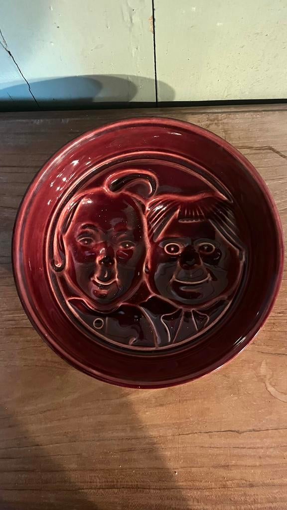 bordeauxrode puddingvorm van Max en Moritz uit de jaren 70, Ophalen of Verzenden