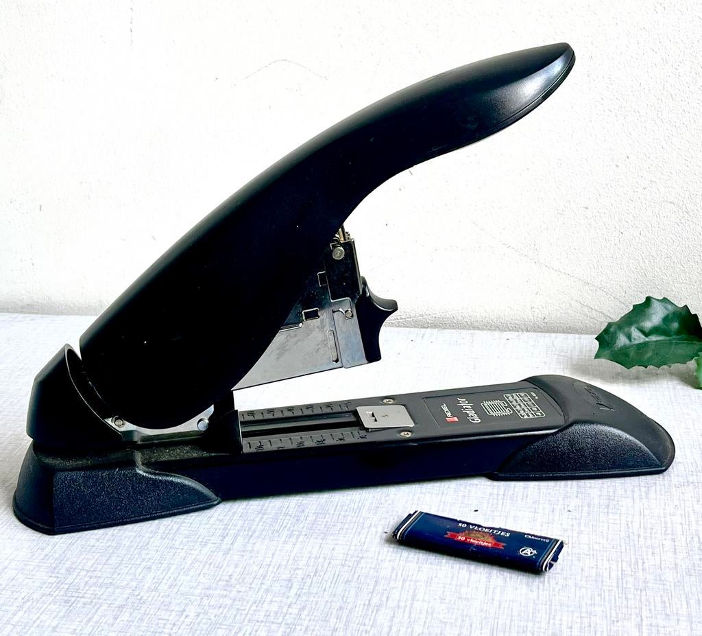 Rexel Gladiator Nietmachine - Krachtige Kantoorbenodigdheid, Diversen, Bureau-accessoires, Gebruikt, Verzenden