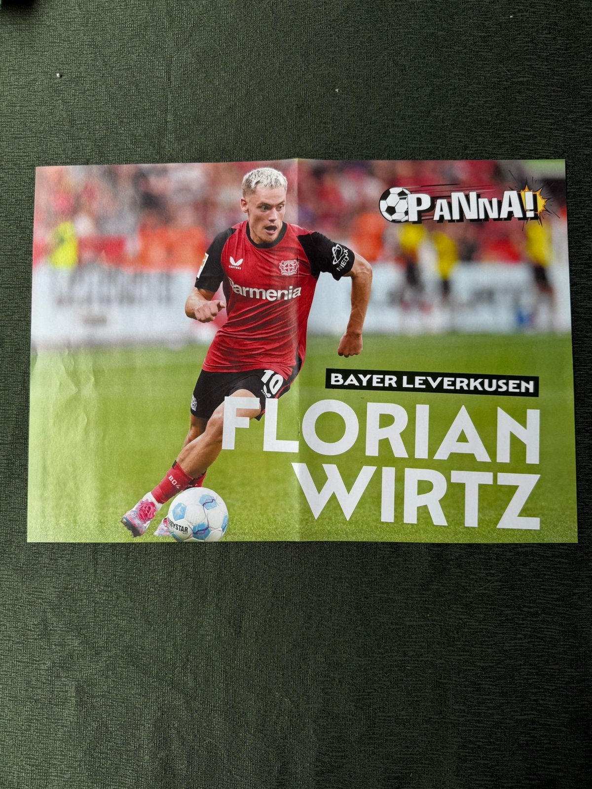 Florian Wirtz Poster - Bayer Leverkusen Voetbal, Rechthoekig Liggend, Ophalen of Verzenden, Zo goed als nieuw, Sport
