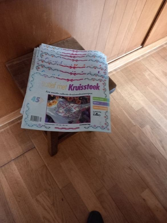 creatief met kruissteek, z.g.a.n. - nummer 1 t/m 13 + nr 45, Hobby en Vrije tijd, Ophalen of Verzenden, Zo goed als nieuw, Patroon