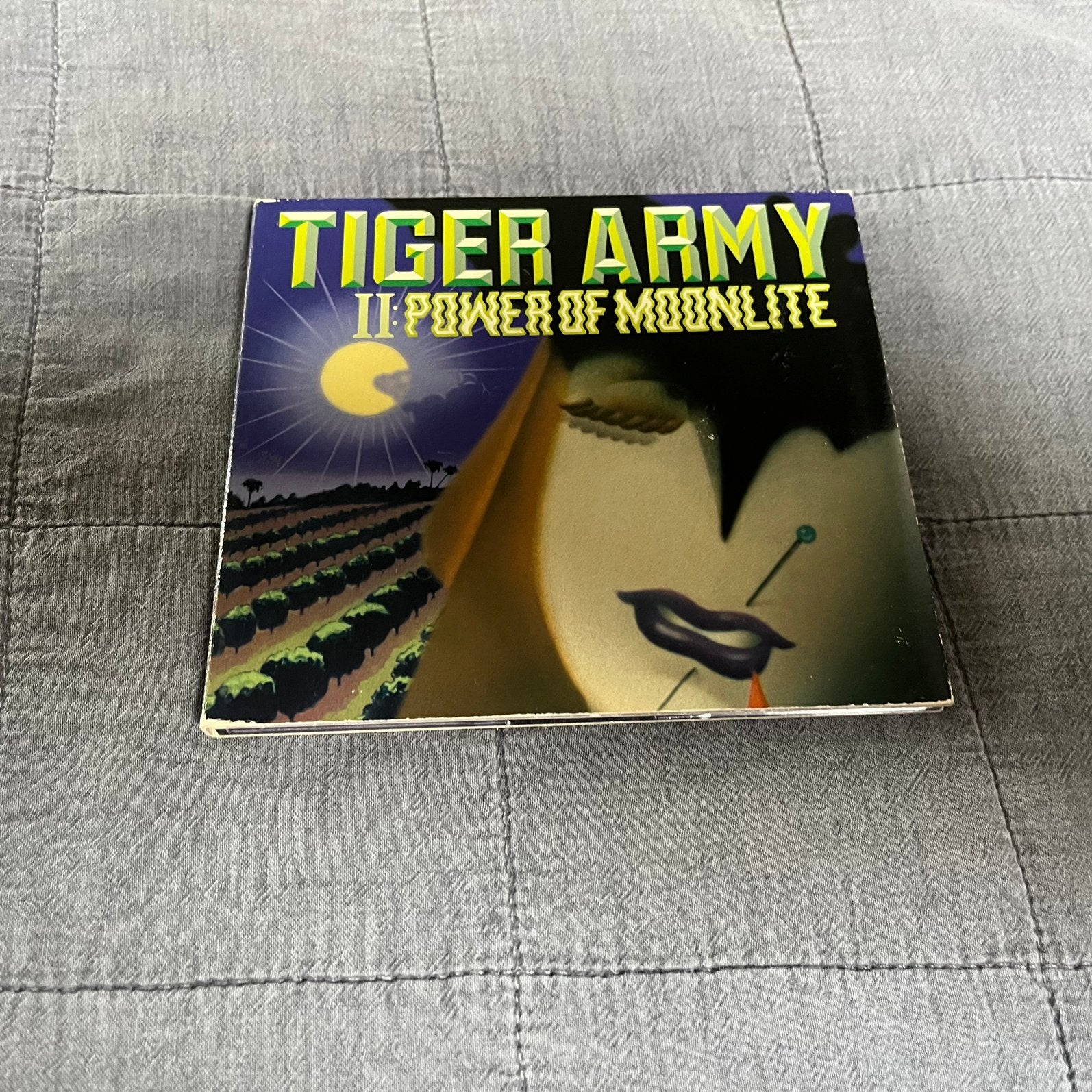 Tiger Army – II: Power of Moonlite (CD, Psychobilly), Ophalen of Verzenden, Punk Rock