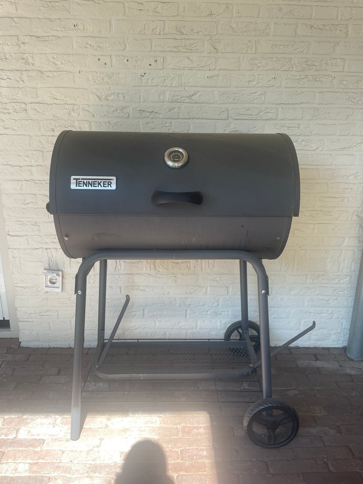 Tenneker barbecue 80x60x110cm met wielen, Ophalen, Gebruikt