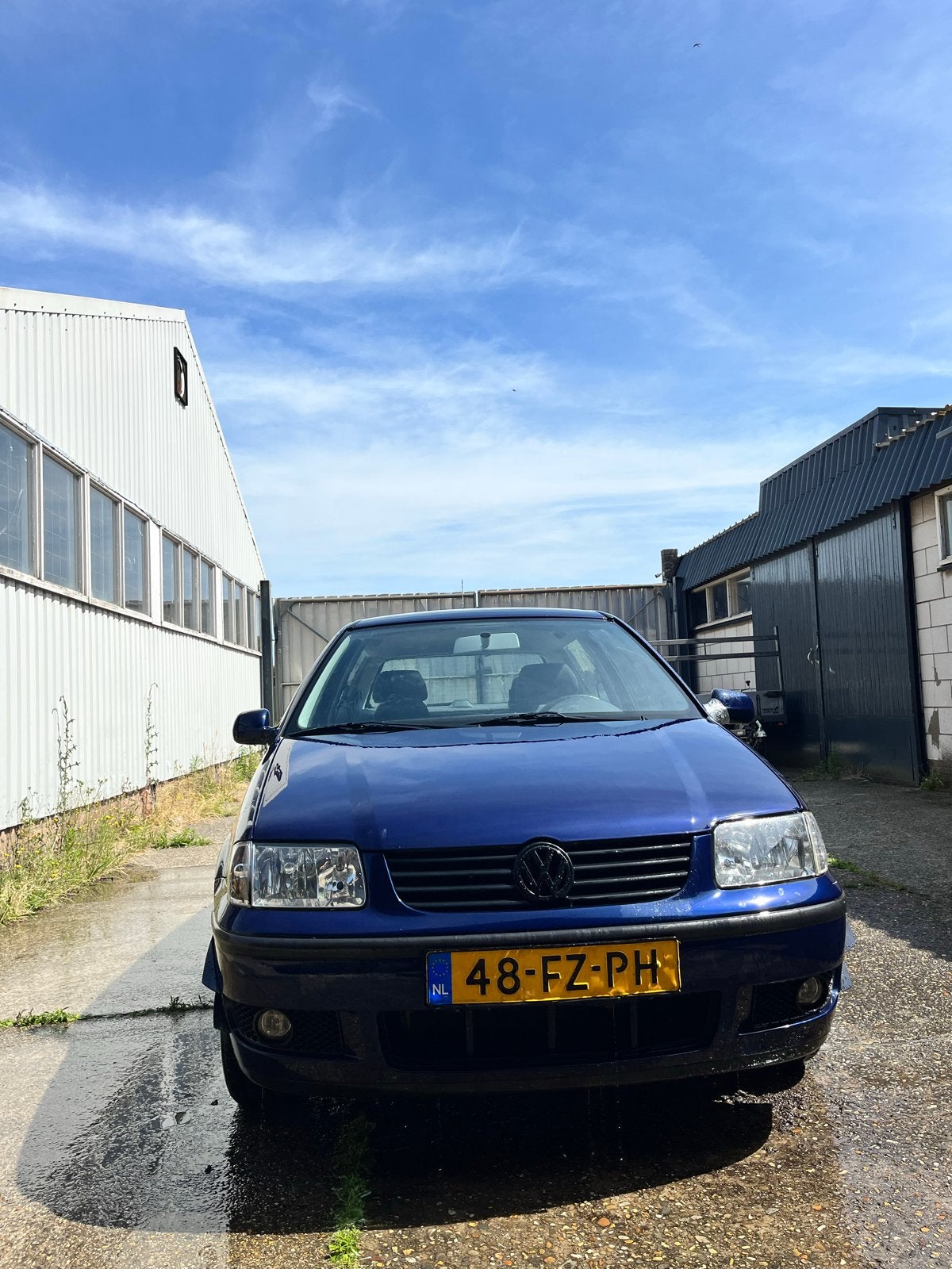 Volkswagen Polo 1.4 44KW AUT 2000 Blauw, Ophalen, Gebruikt
