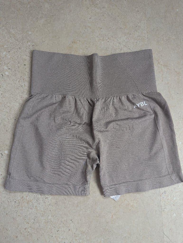 AYBL sportshort maat M, Maat 38/40 (M), AYBL, Bruin, Verzenden