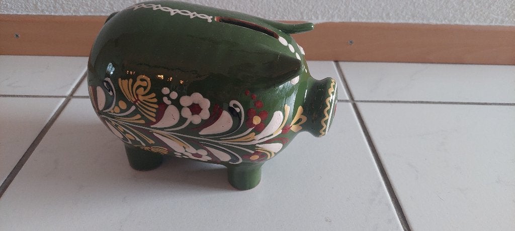 Vintage groen bloemetjes spaarvarken, Verzamelen, Ophalen of Verzenden, Gebruikt, Steen, Aardewerk of Keramiek, Dier