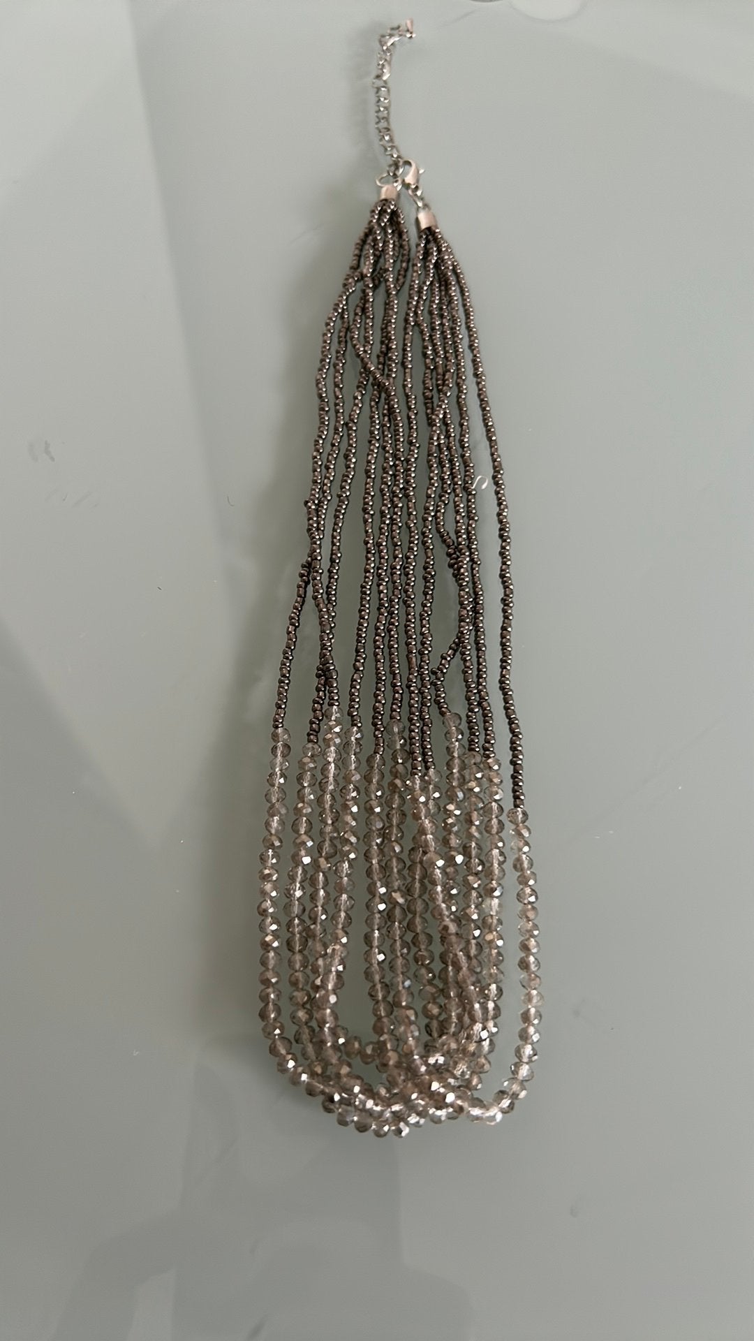 Elegante ketting met meerdere strengen en kristallen, Sieraden, Tassen en Uiterlijk, Kettingen, Met kristal, Overige materialen