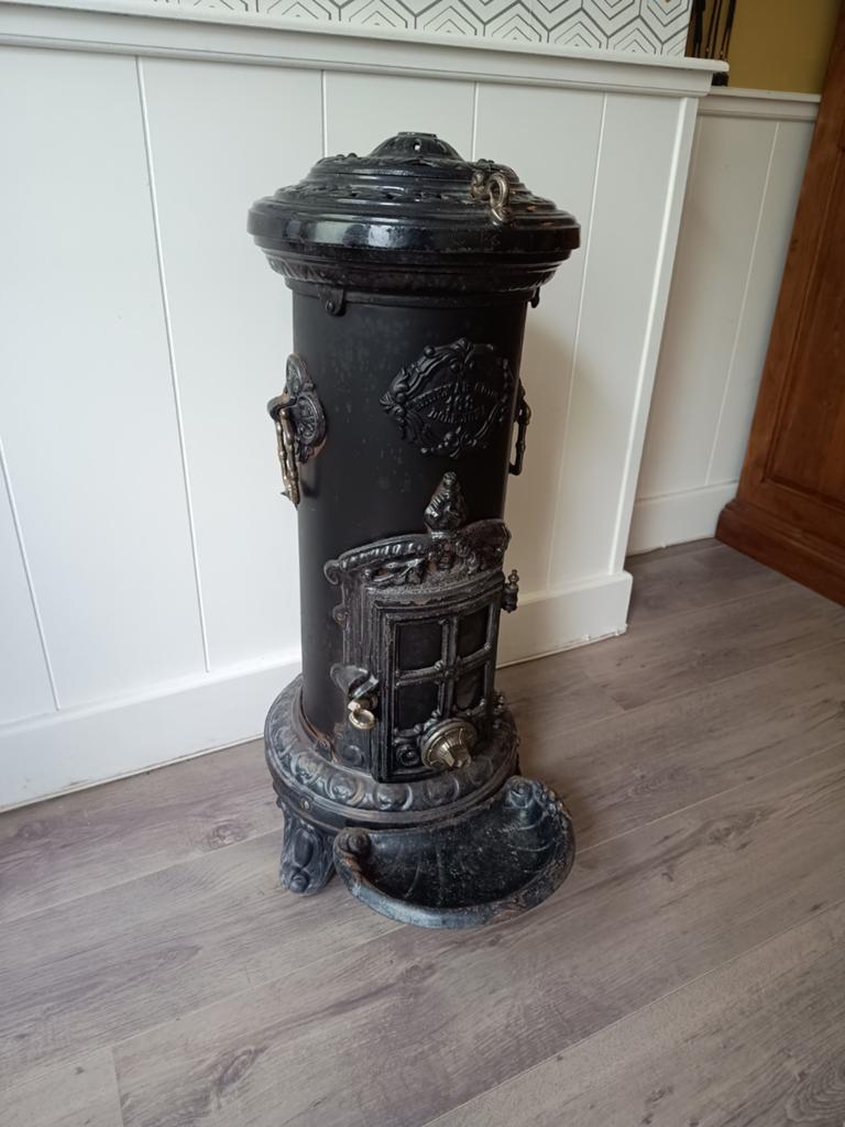 Antieke gietijzeren kachel, zeer zwaar, 75 cm hoog, Ophalen