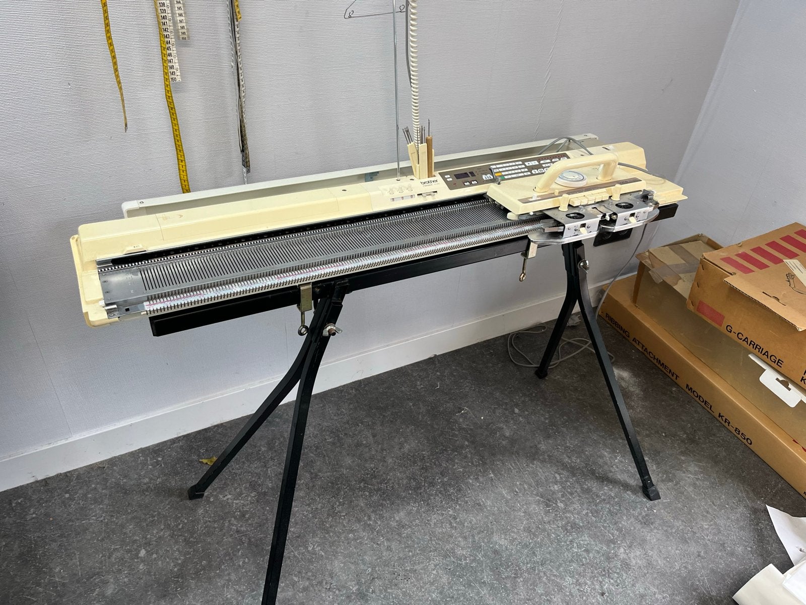 Brother Breimachine KH-940 met KR-850 ribber en accessoires