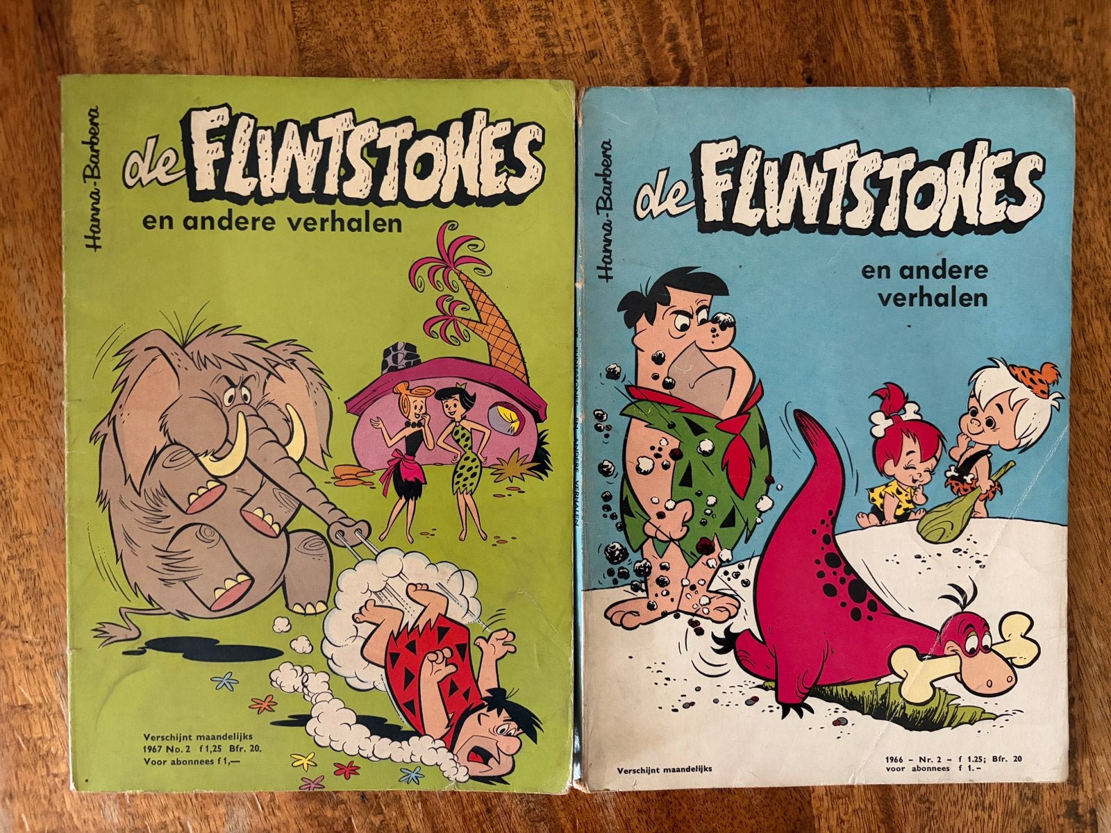De Flintstones en andere verhalen - 2 vintage stripboeken, Boeken, Stripboeken, Meerdere stripboeken, Ophalen, Gelezen