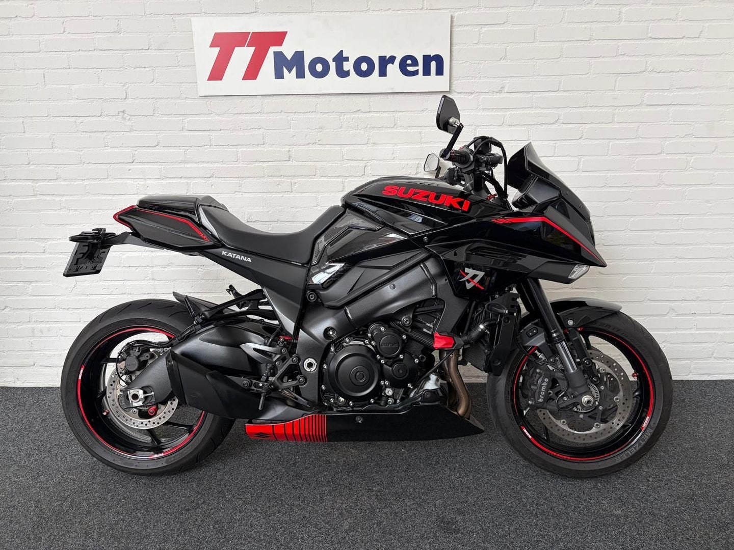 SUZUKI GSX-S 1000 KATANA (bj 2019) 22,726 km, SUZUKI, 4 cilinders, Motorrijbewijs A, Bedrijf