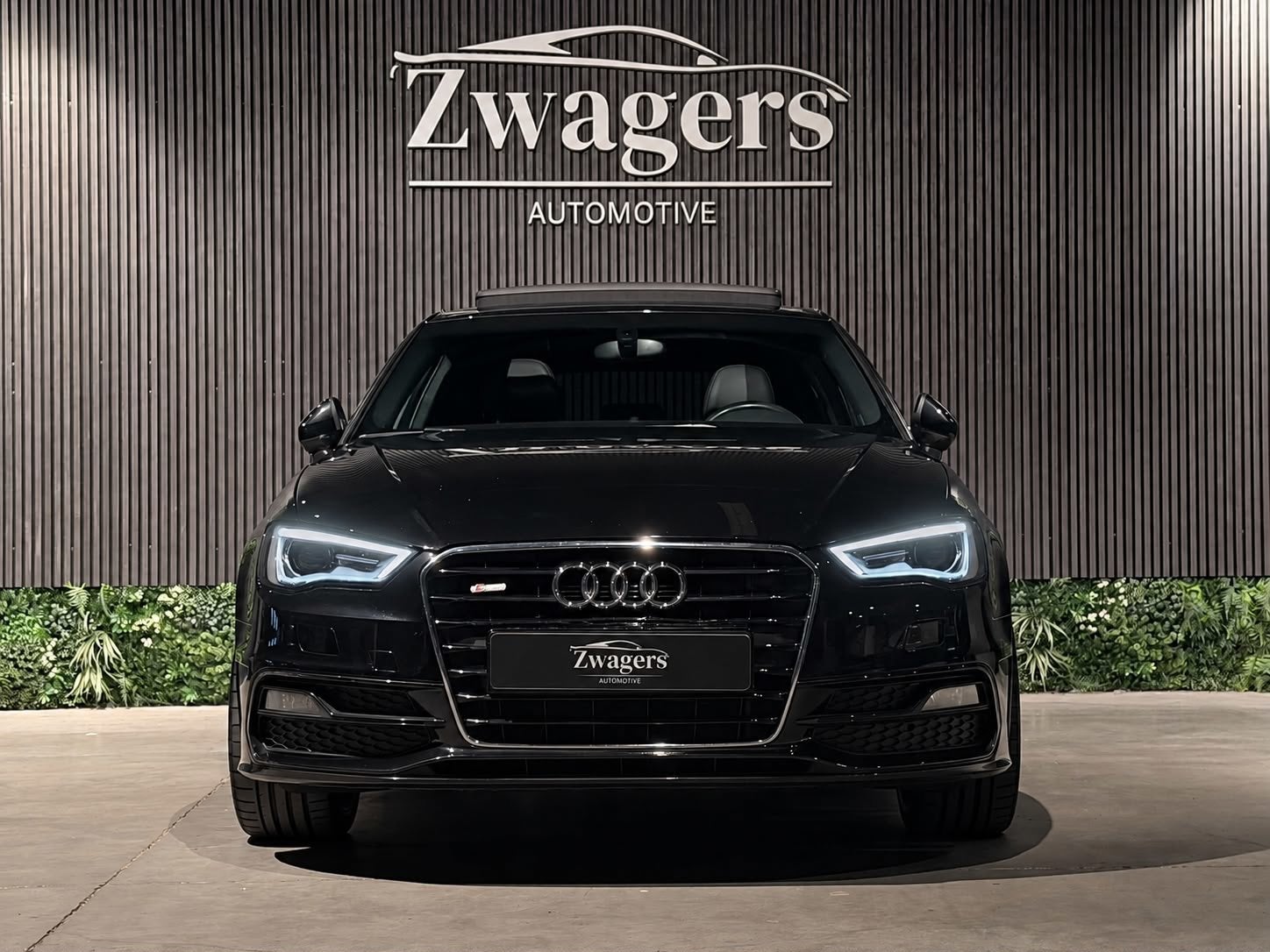 Audi A3 Sportback 1.4 TFSI g-tron | 3x S-line | Pano | Autom, Auto's, Dealer onderhouden, Gebruikt, 4 cilinders, Zwart