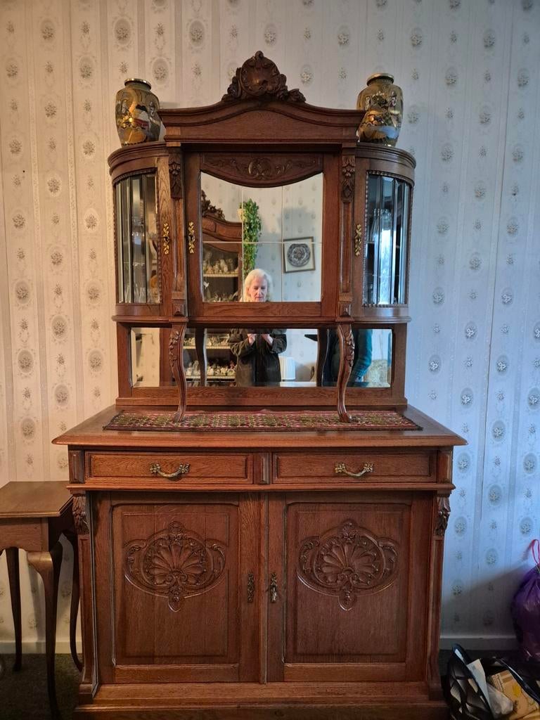 Prachtige antieke buffetkast met spiegel en vitrines, Huis en Inrichting, Kasten | Buffetkasten, Glas, Gebruikt, 200 cm of meer