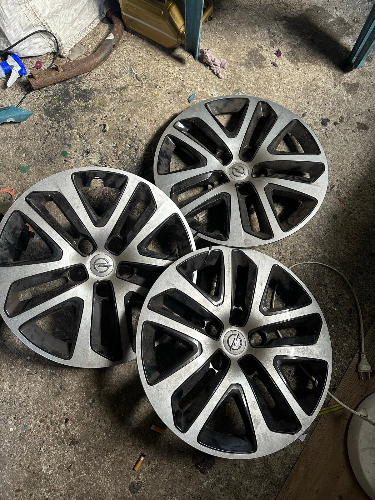Wieldoppen Opel 16/17 inch, Ophalen, Gebruikt