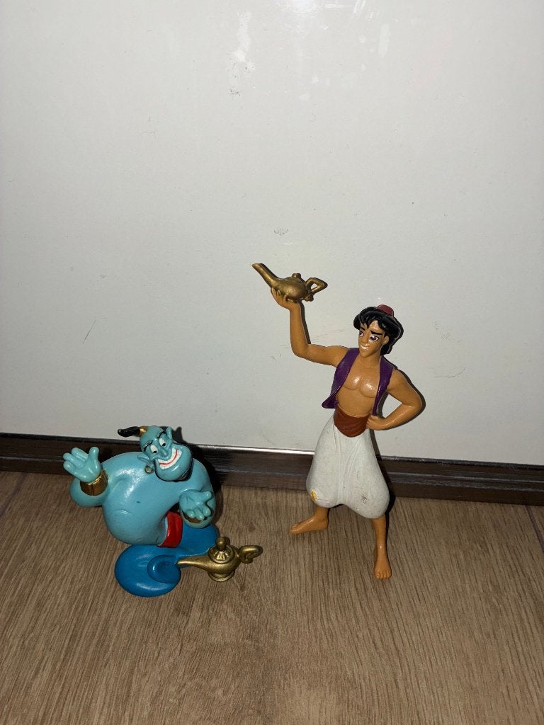 bullyland alladin en geest disney, Verzamelen, Ophalen of Verzenden, Overige figuren, Zo goed als nieuw, Beeldje of Figuurtje