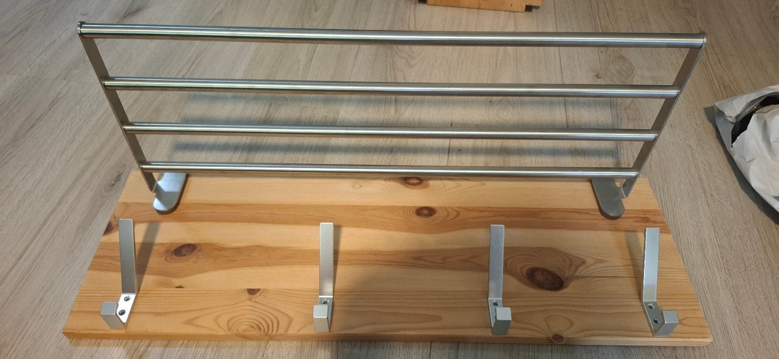 Houten kapstok met metalen haken en opbergrek - 76x26cm, Ophalen of Verzenden