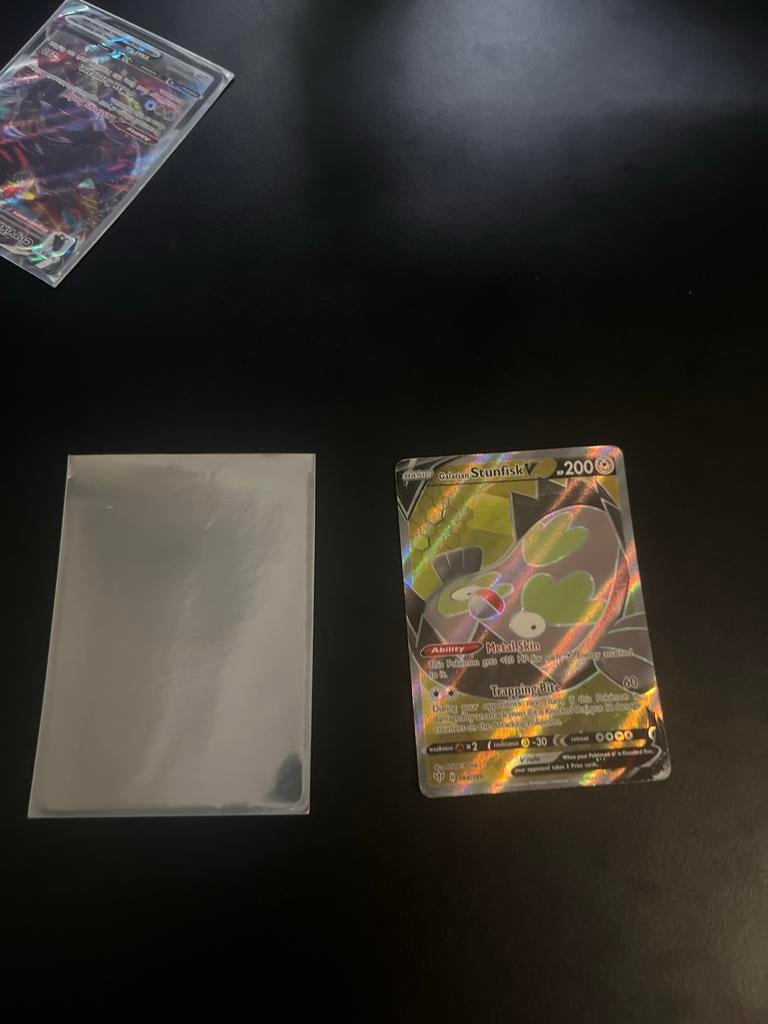Pokémon Galarian Stunfisk V kaart (Foil), Ophalen, Zo goed als nieuw, Losse kaart, Foil