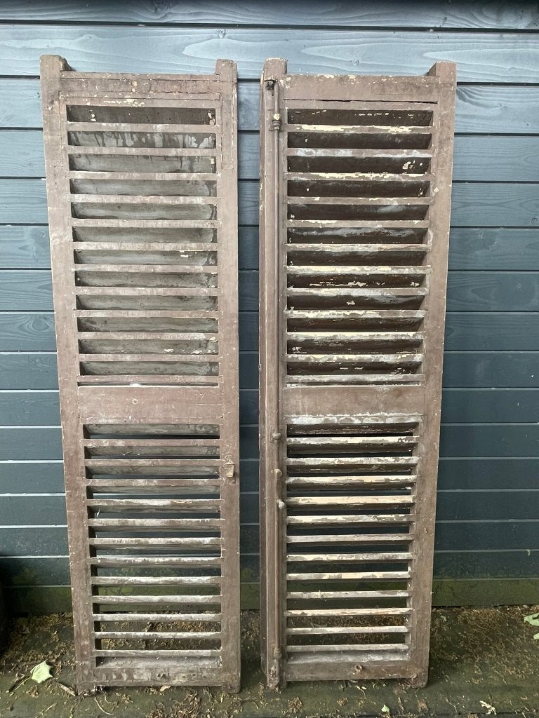 antieke houten Louvre luiken met beslag (3 sets van 2 stuks), Ophalen