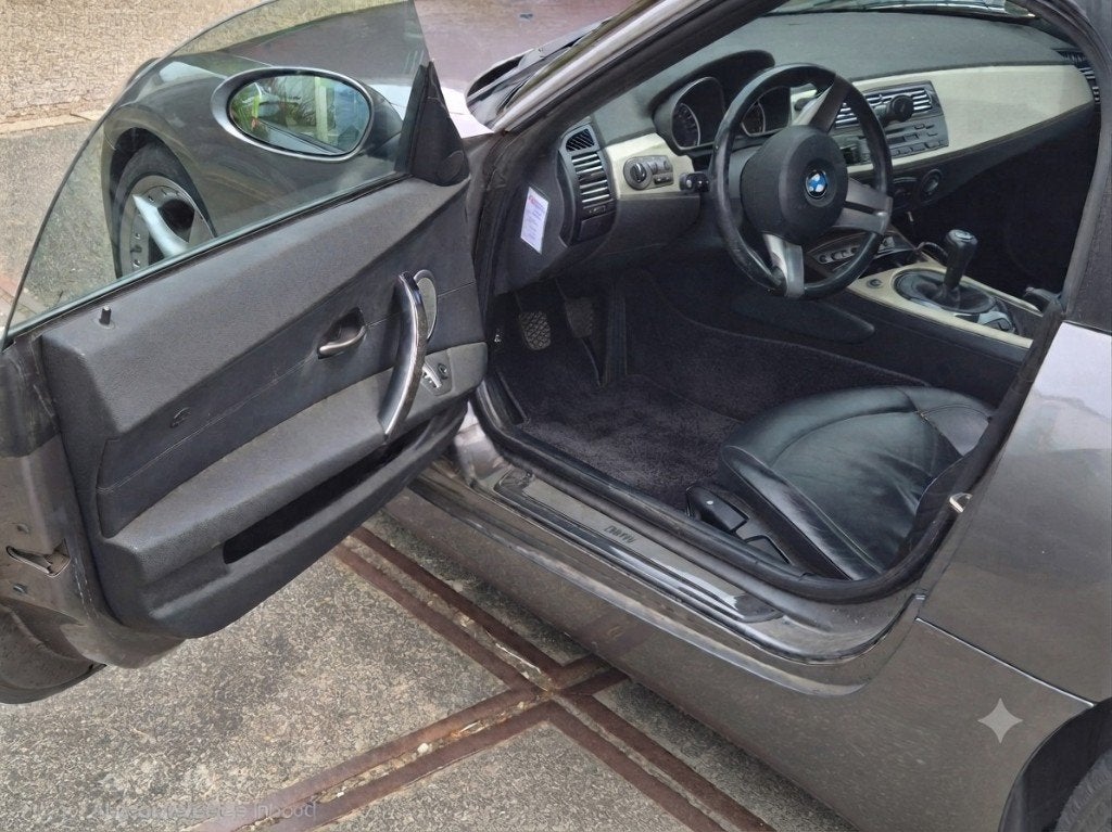 Foto 6 van BMW Z4 2.5 I Roadster 2004