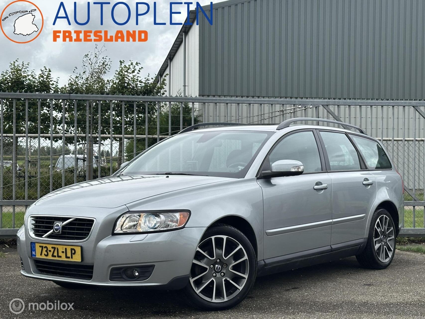 Volvo V50 2.0 Edition II|Cruise|Clima|Navi|Leer, Auto's, 4 cilinders, 66 €/maand, 1999 cc, 5 stoelen